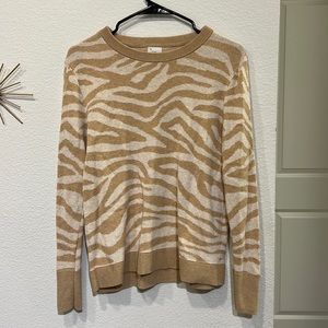 a new day | Long Sleeve Sweater | L